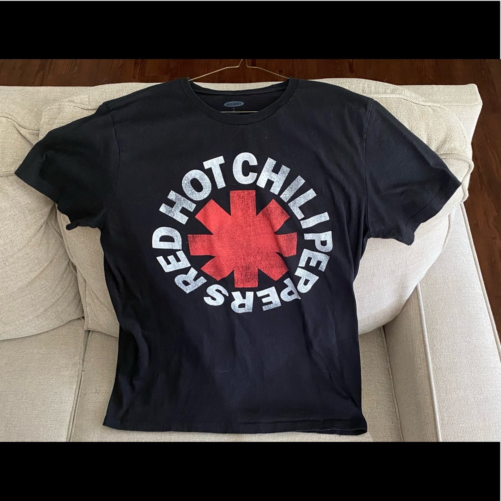 Old Navy Red Hot Chili Peppers t-shirt